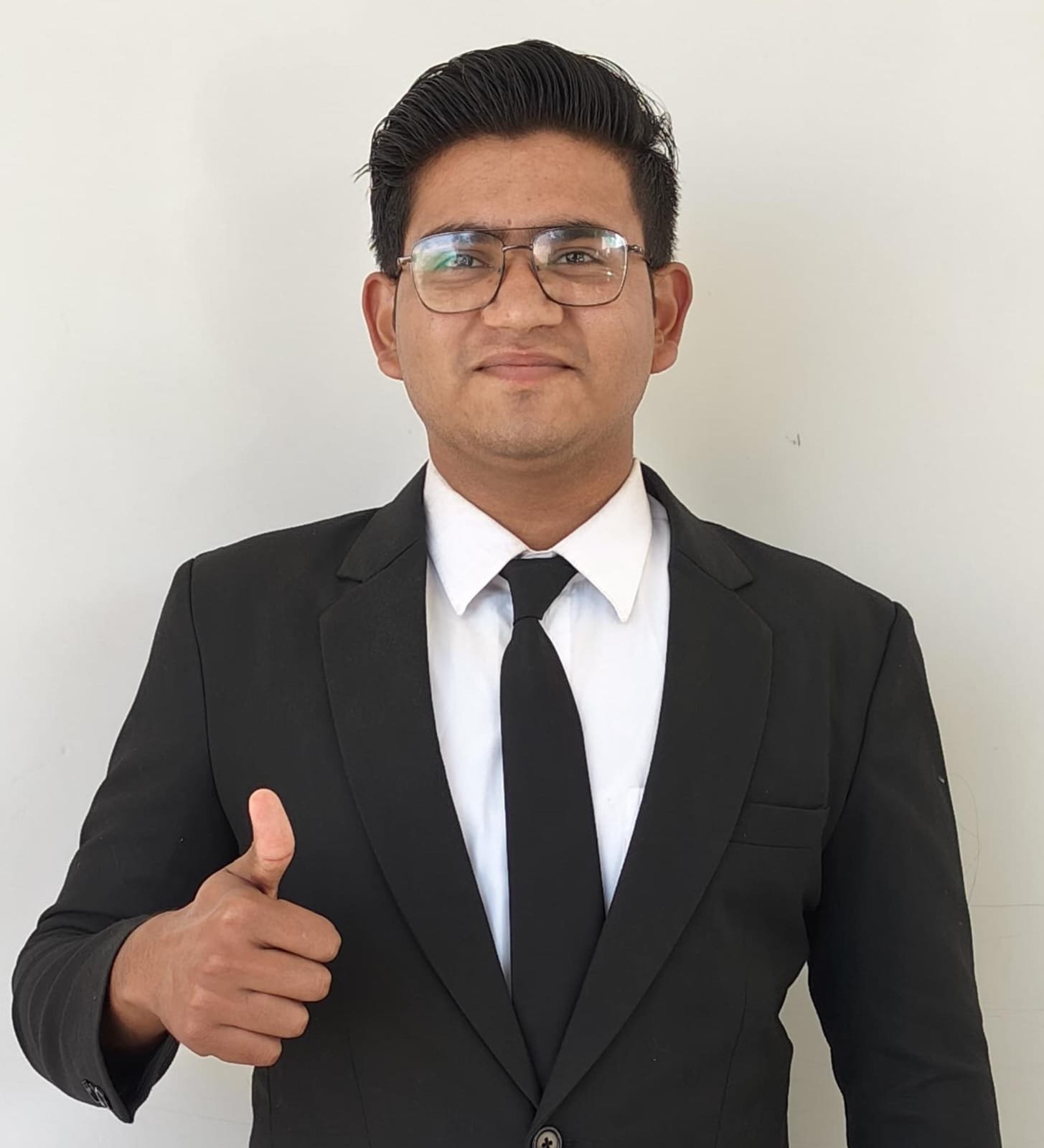 Himanshu (FO, Sparv Aulakhs Resort, Goa)