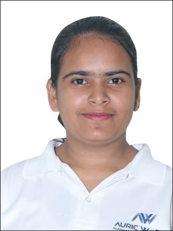 Sonia (F&B Service, Hotel Jungle Live In, Himachal)