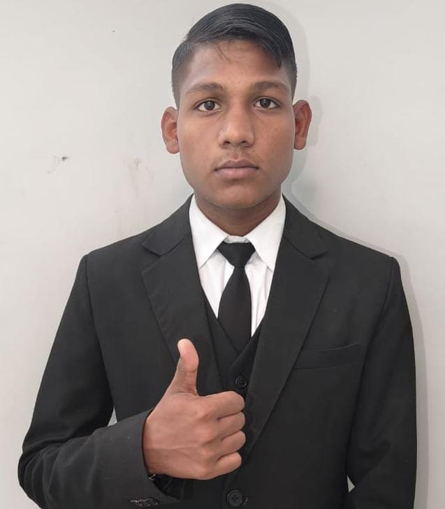 Deepanshu (F&B, Indira Nikunj Rubystone Exotic, Rishikesh)
